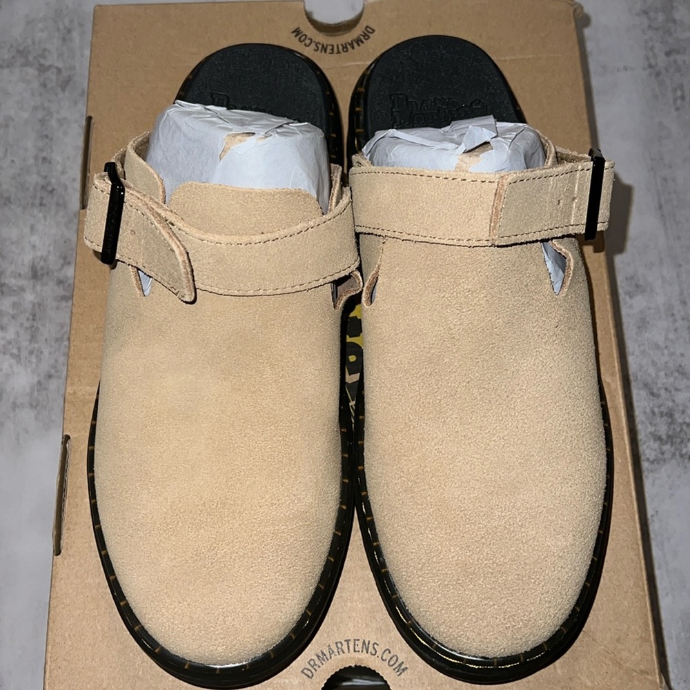 NWT DR. MARTENS CARLSON SUEDE CASUAL SLINGBACK MULES